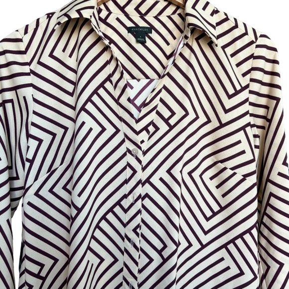 Ann Taylor | Women's Buttoned Flowy Shirt - Picture 3 of 7